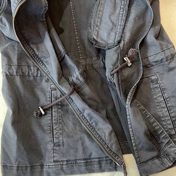 Daily Ritual Dark Navy Gray Denim Moto Jacket with Drawstring Waist size 2 - Picture 6 of 13